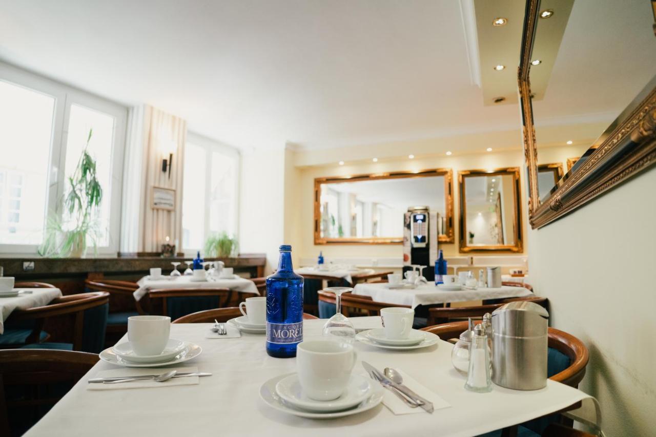 Altstadt Hotel St. Georg Дюссельдорф Экстерьер фото