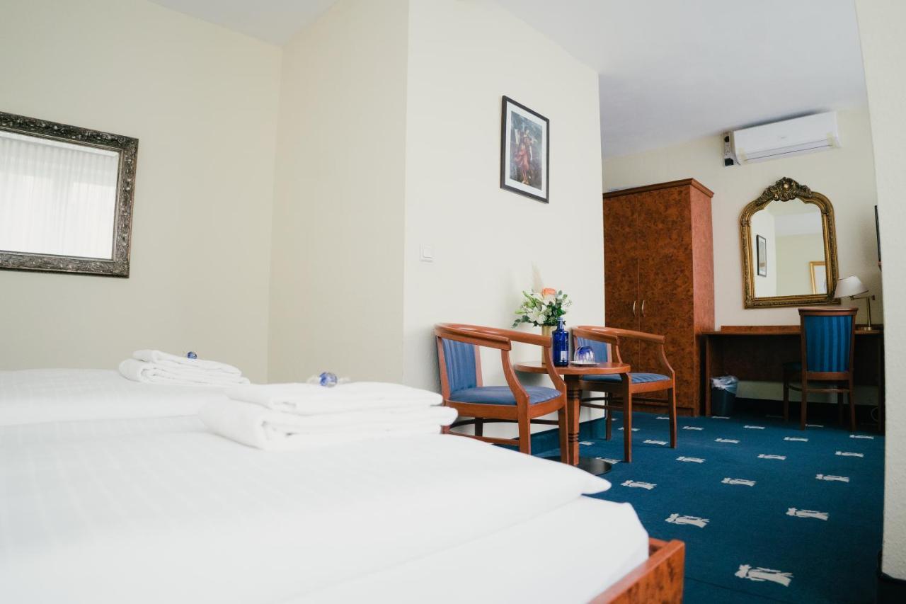 Altstadt Hotel St. Georg Дюссельдорф Экстерьер фото